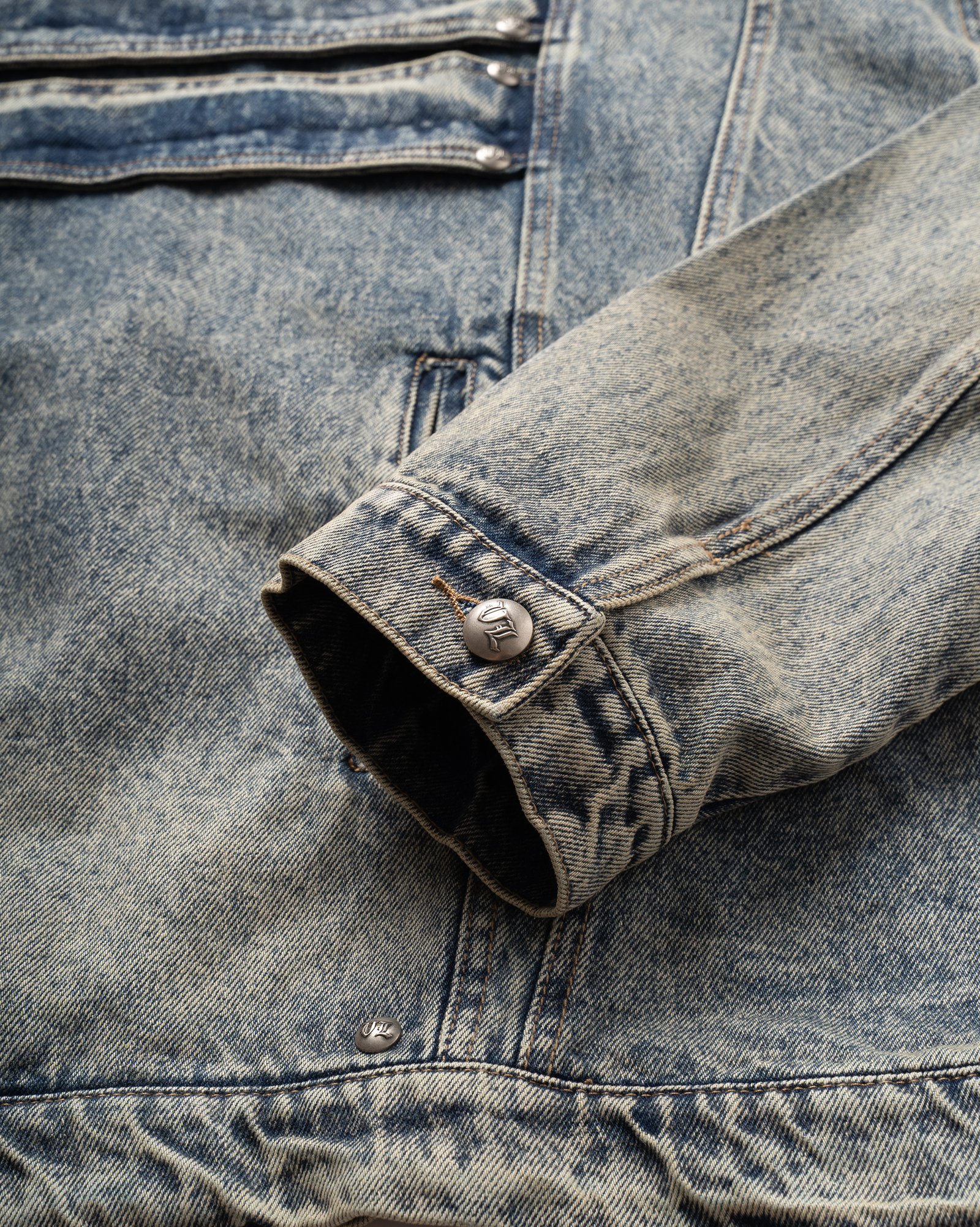 VL ARMOR JEAN HOODIE