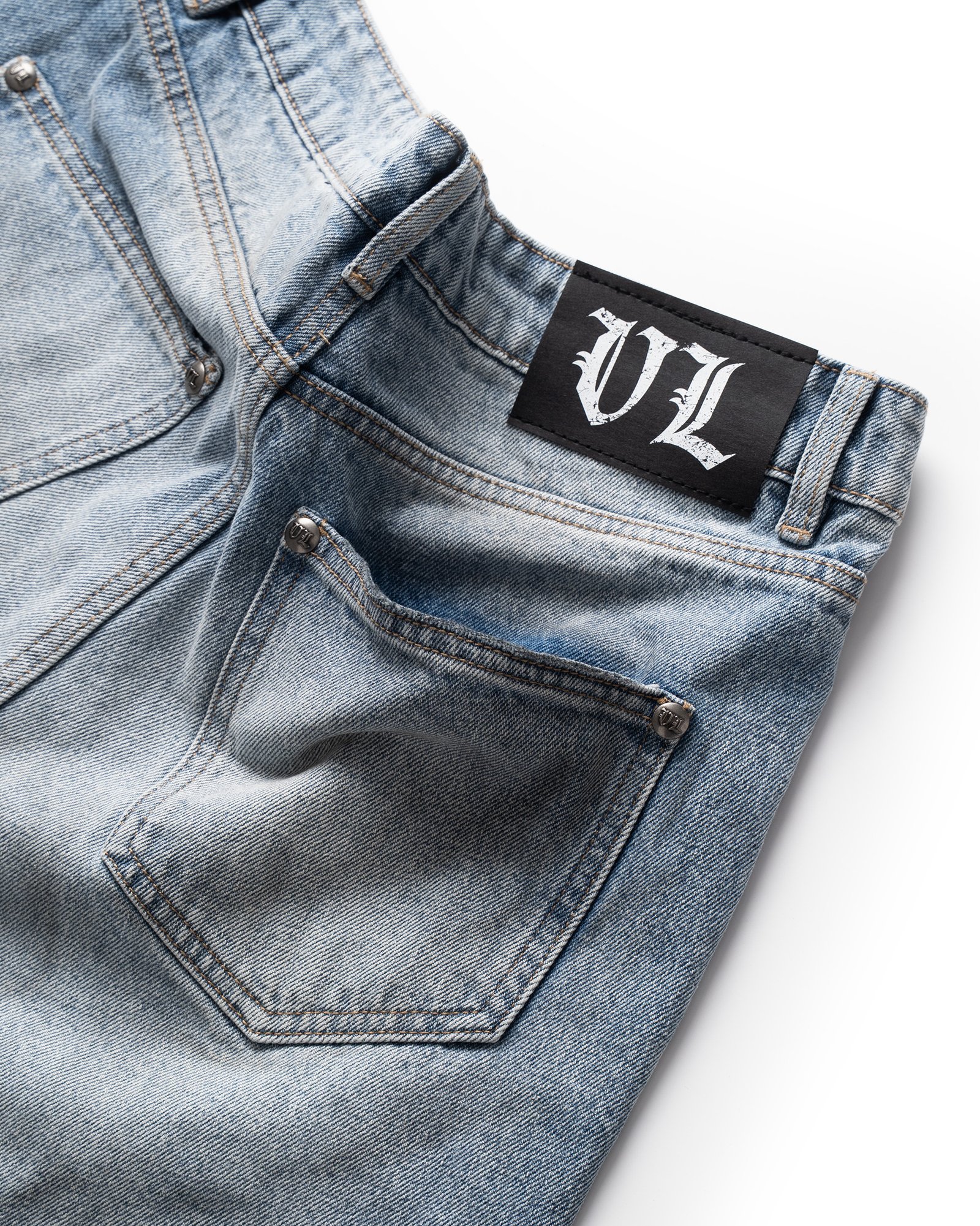 VL SPRAY DIRTY DENIM PANTS